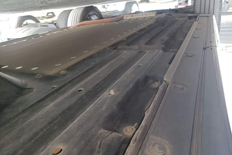 Used Li Auto L8 2024 Ultra Model Left Side Sill
