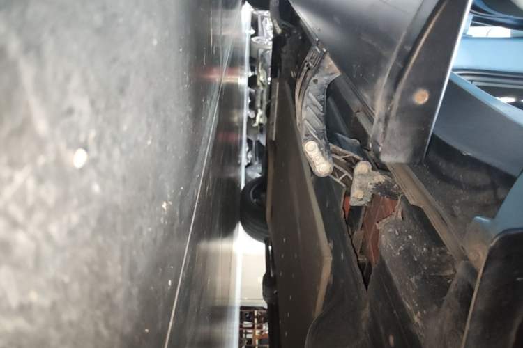 Used Li Auto L8 2024 Ultra Model Left Side Sill