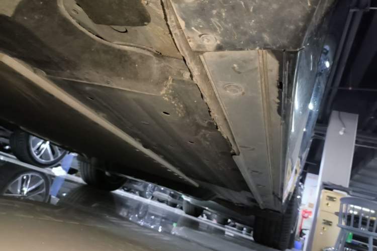 Used Li Auto L8 2024 Max Left Side Sill
