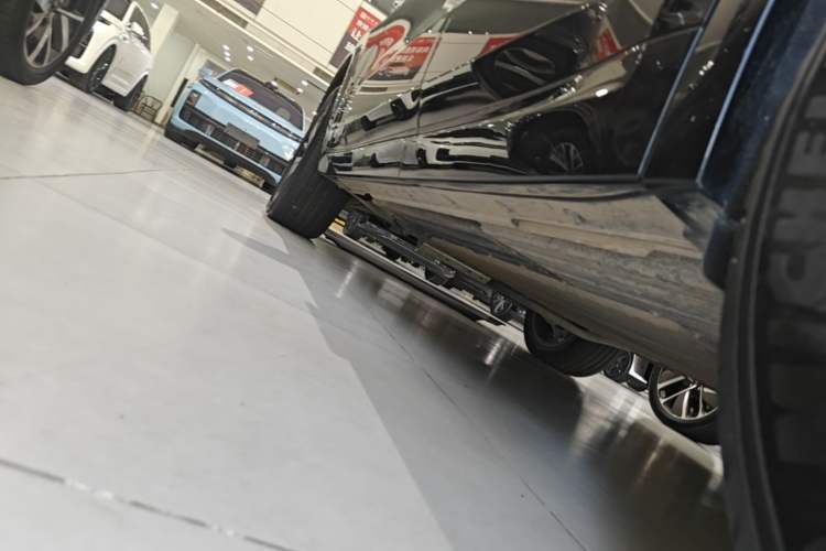Used Li Auto L8 2024 Pro Model Left Side Sill