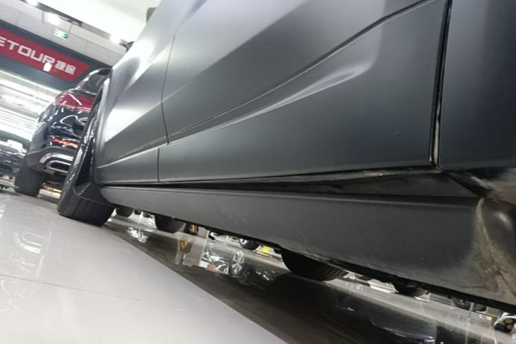 Used Li Auto L8 2024 Max Left Side Sill