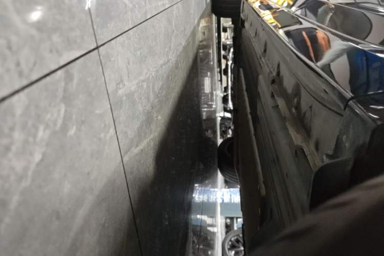 Used Li Auto L8 2024 Pro Model Left Side Sill