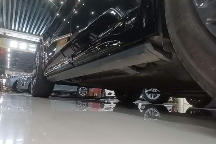 Used Li Auto L8 2024 Pro Model Left Side Sill