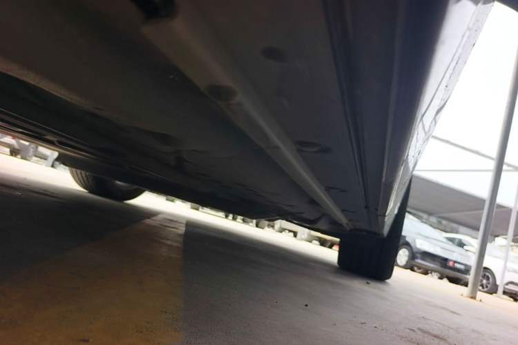 Used Li Auto L8 2024 Max Left Side Sill