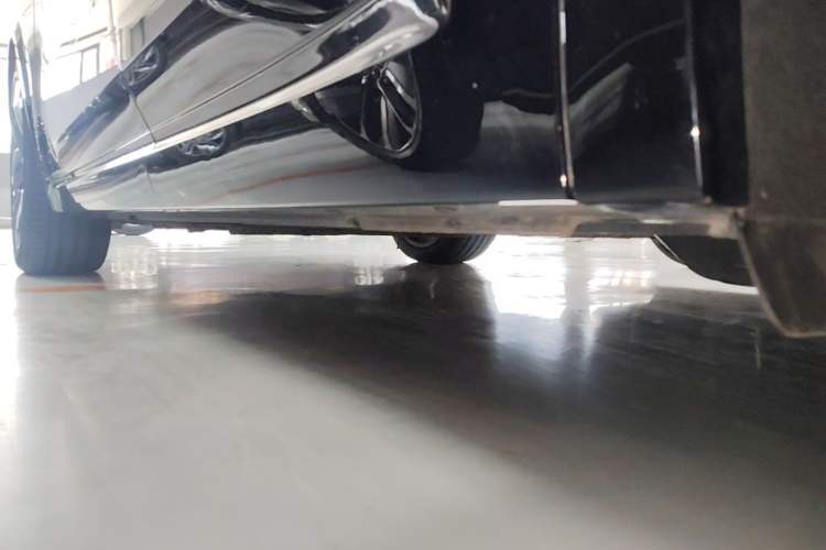 Used Li Auto L8 2024 Pro Model Left Side Sill