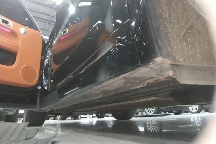 Used Li Auto L8 2024 Pro Model Left Side Sill