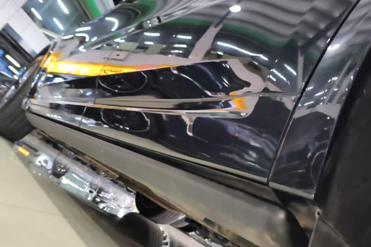 Used Li Auto L8 2024 Max Left Side Sill