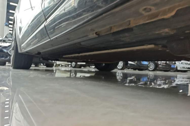 Used Li Auto L8 2024 Max Left Side Sill