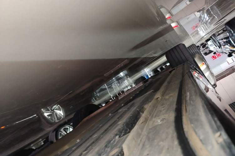 Used Li Auto L8 2024 Pro Model Left Side Sill