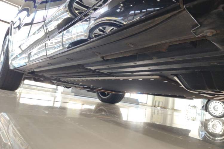 Used Li Auto L8 2024 Pro Model Left Side Sill