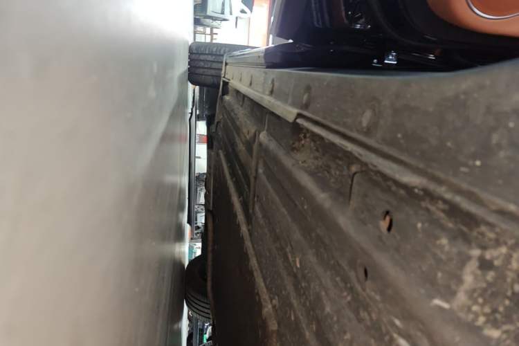 Used Li Auto L8 2024 Pro Model Left Side Sill