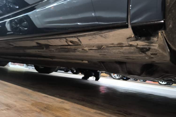 Used Li Auto L8 2024 Max Left Side Sill