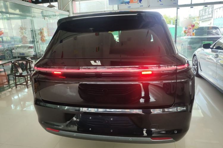Used Li Auto L8 2024 Pro Model Rear