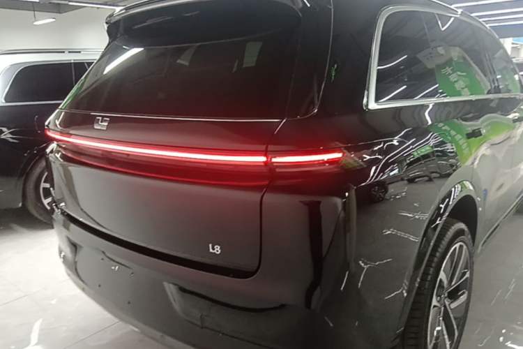 Used Li Auto L8 2024 Pro Model Rear