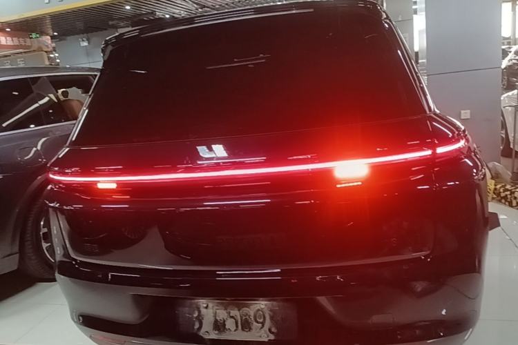 Used Li Auto L8 2024 Max Rear
