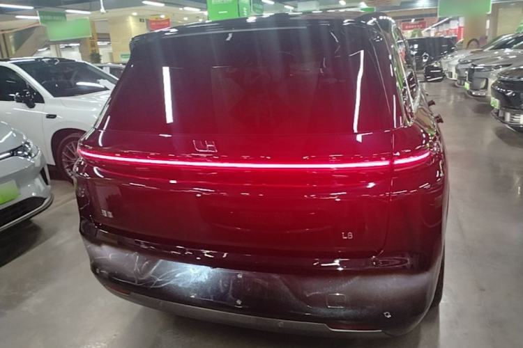 Used Li Auto L8 2024 Pro Model Rear