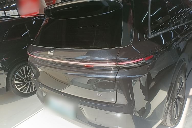 Used Li Auto L8 2024 Pro Model Rear