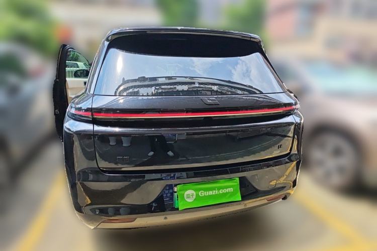 Used Li Auto L8 2024 Pro Model Rear
