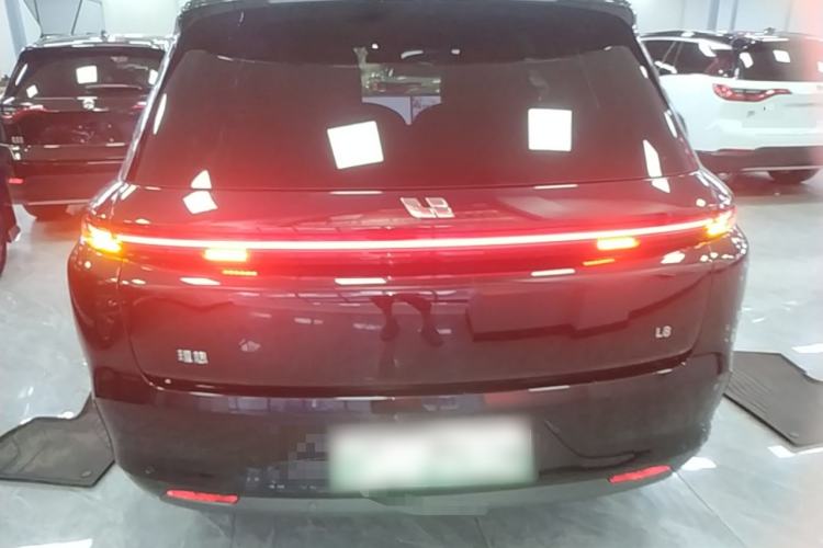 Used Li Auto L8 2024 Pro Model Rear