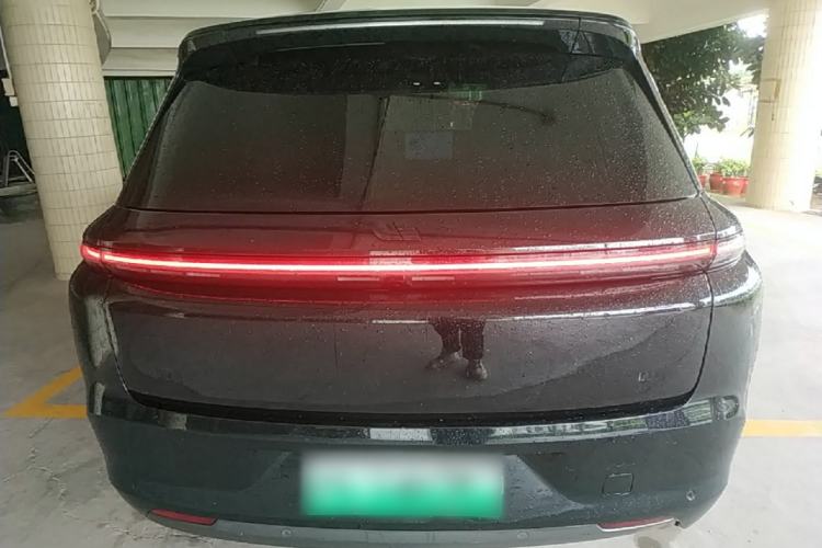 Used Li Auto L8 2024 Pro Model Rear