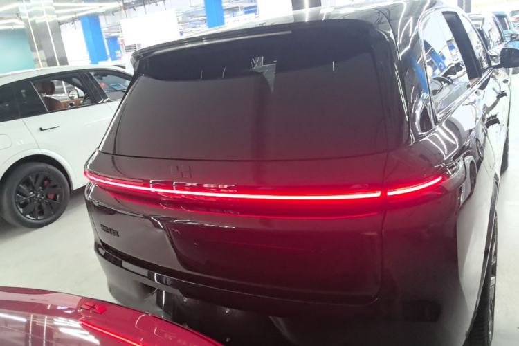 Used Li Auto L8 2024 Pro Model Rear