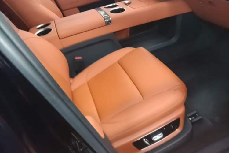 Used Li Auto L8 2024 Pro Model Right Front Seat
