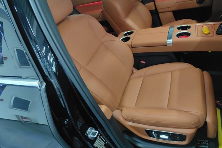 Used Li Auto L8 2024 Pro Model Right Front Seat