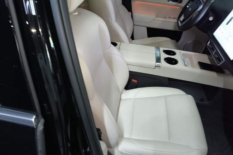 Used Li Auto L8 2024 Max Right Front Seat