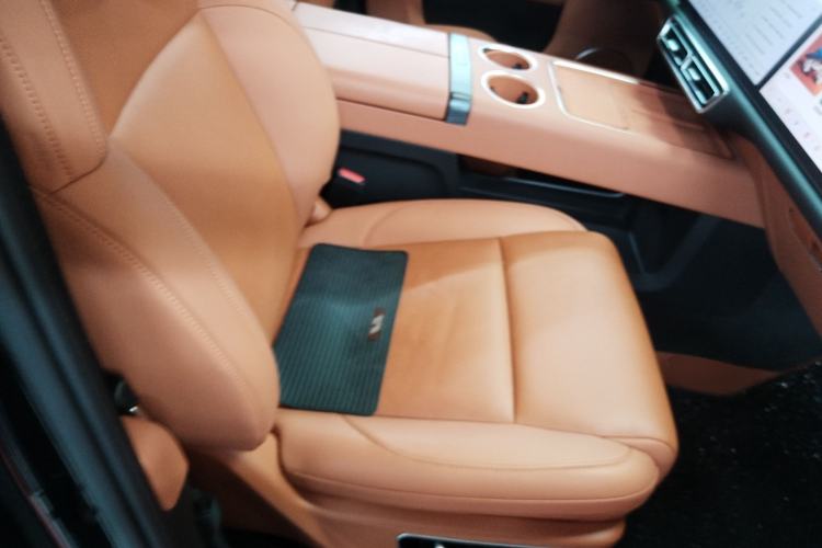 Used Li Auto L8 2024 Pro Model Right Front Seat