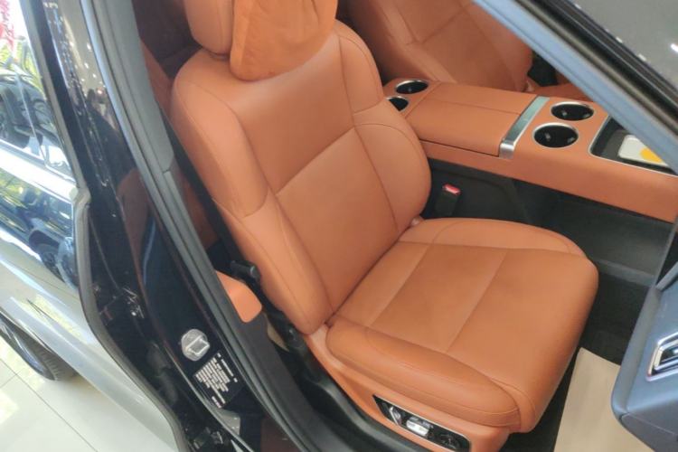Used Li Auto L8 2024 Pro Model Right Front Seat