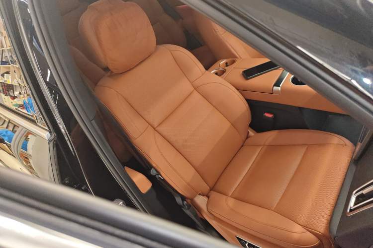 Used Li Auto L8 2024 Max Right Front Seat