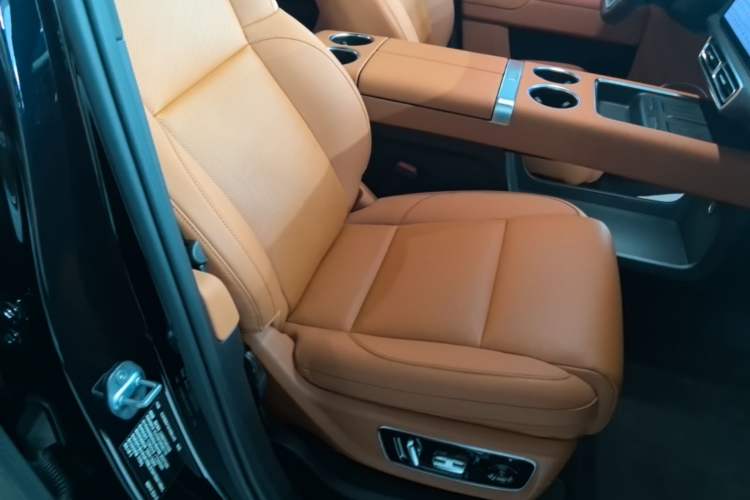 Used Li Auto L8 2024 Pro Model Right Front Seat