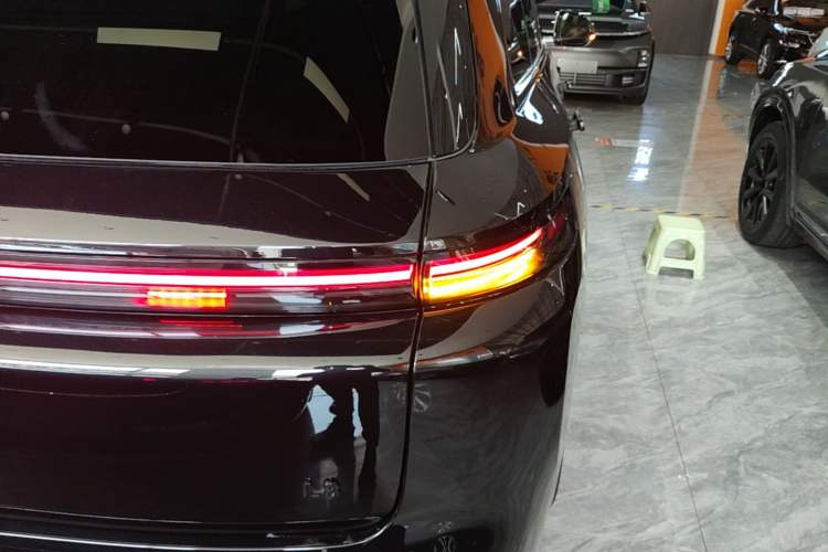Used Li Auto L8 2024 Pro Model Right Rear Taillight