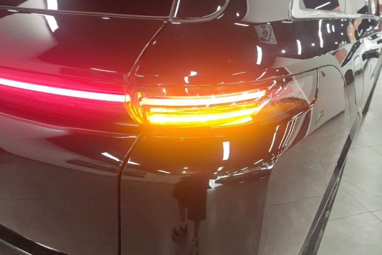 Used Li Auto L8 2024 Pro Model Right Rear Taillight