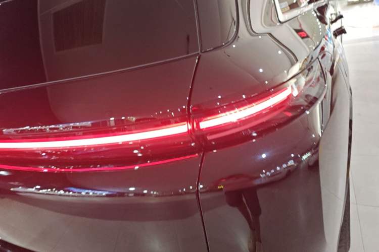 Used Li Auto L8 2024 Pro Model Right Rear Taillight