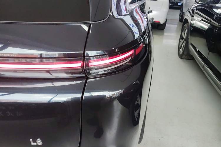 Used Li Auto L8 2024 Pro Model Right Rear Taillight