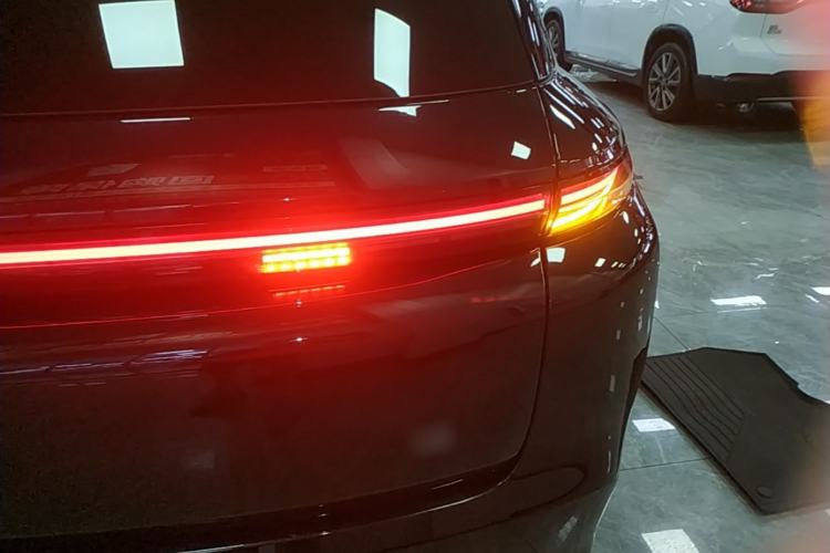 Used Li Auto L8 2024 Pro Model Right Rear Taillight