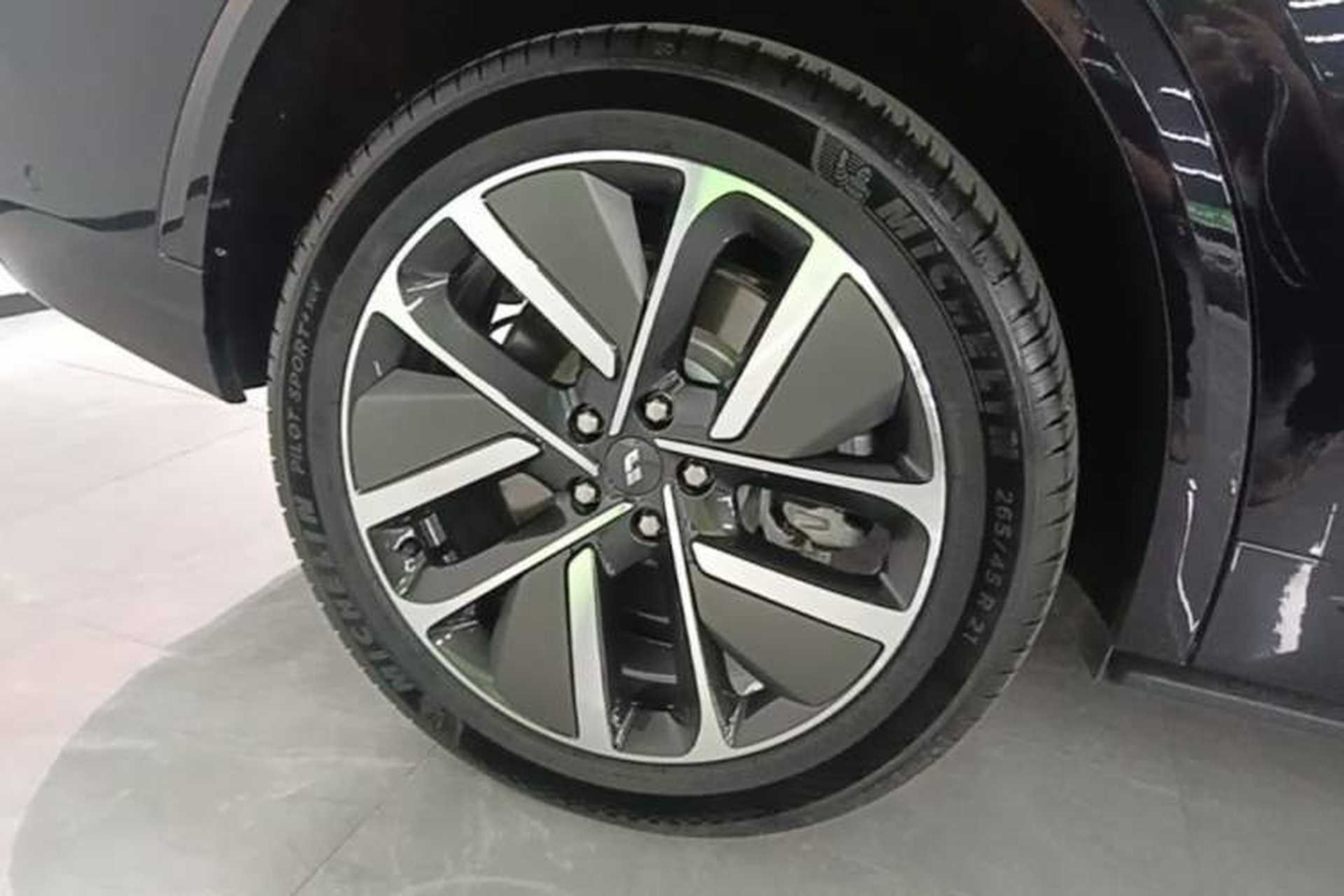 Used Li Auto L8 2024 Pro Model Right Rear Wheel Hub