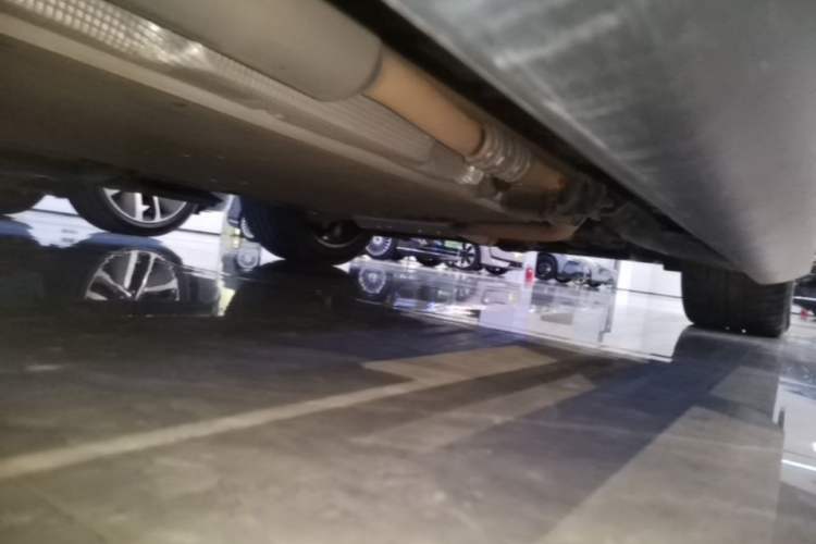 Used Li Auto L8 2024 Ultra Model Right Side Sill