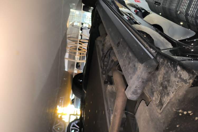 Used Li Auto L8 2024 Max Right Side Sill