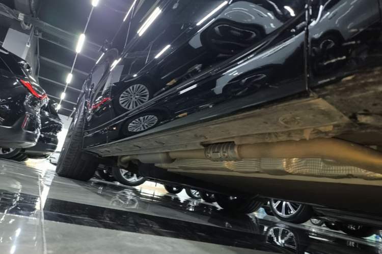 Used Li Auto L8 2024 Pro Model Right Side Sill