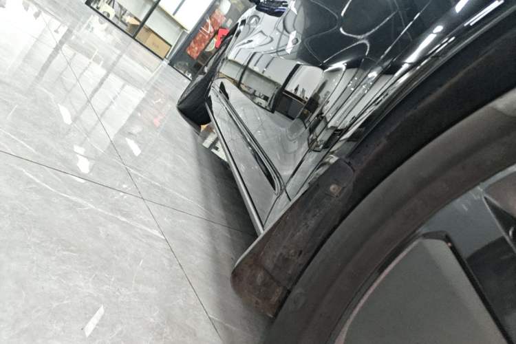 Used Li Auto L8 2024 Max Right Side Sill