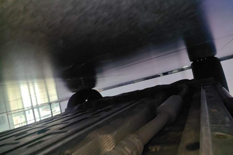 Used Li Auto L8 2024 Pro Model Right Side Sill
