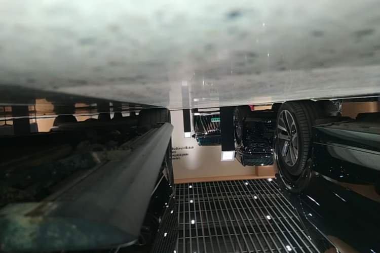 Used Li Auto L8 2024 Max Right Side Sill