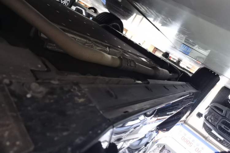 Used Li Auto L8 2024 Max Right Side Sill