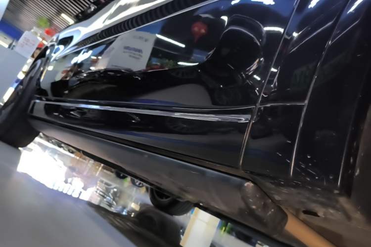 Used Li Auto L8 2024 Max Right Side Sill