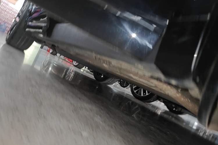 Used Li Auto L8 2024 Max Right Side Sill