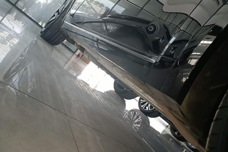 Used Li Auto L8 2024 Pro Model Right Side Sill