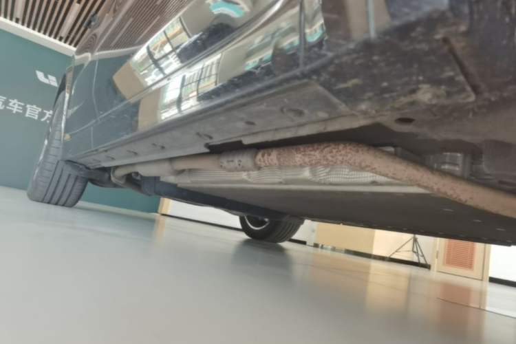 Used Li Auto L8 2024 Pro Model Right Side Sill