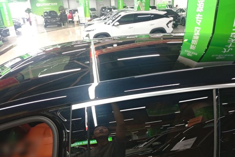 Used Li Auto L8 2024 Pro Model Roof